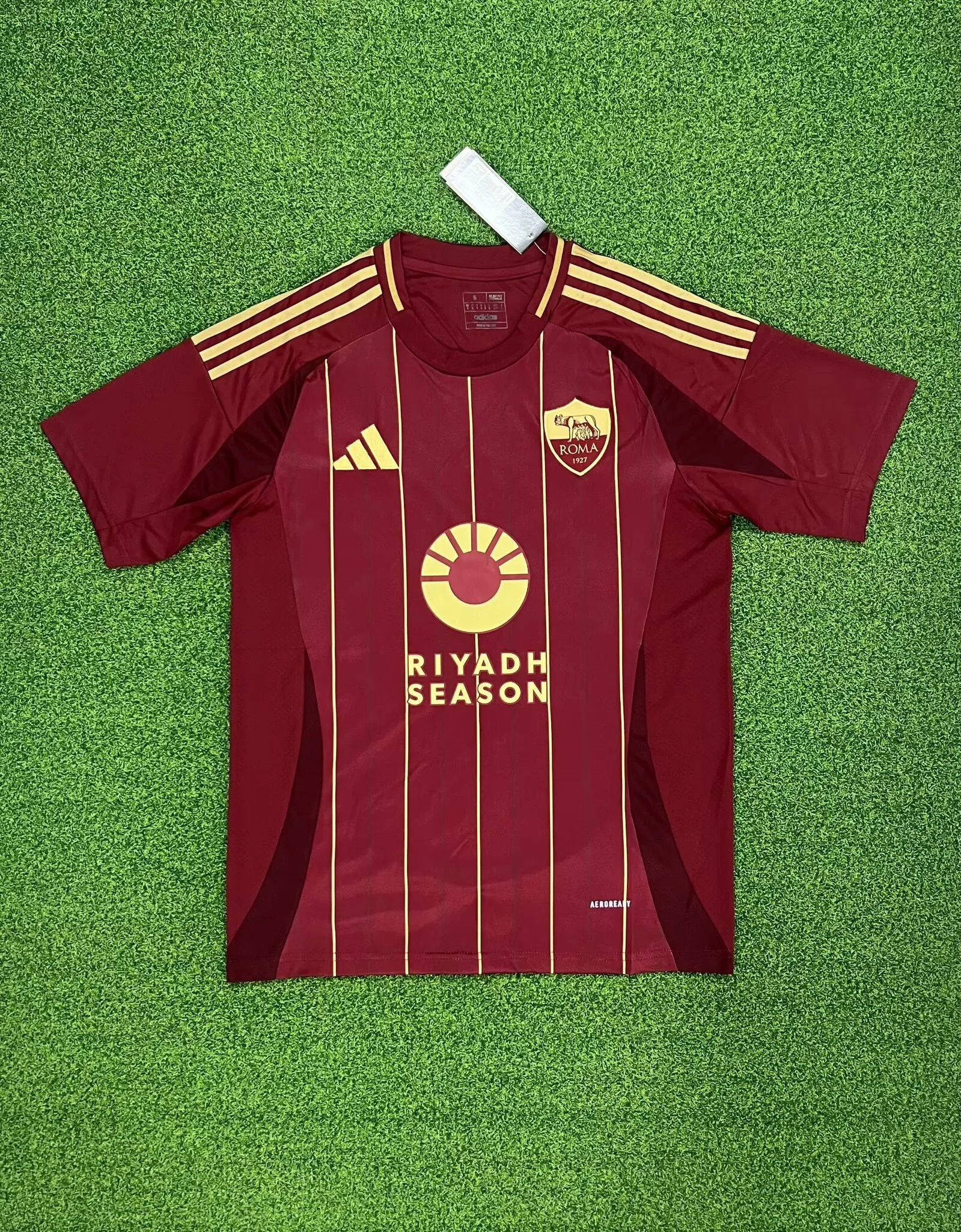 24-25 AS Roma Domicile (Fan Version)