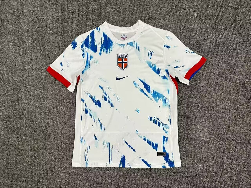 23-24 Norvège Extérieur (Fan Version)