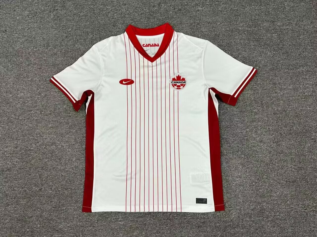 23-24 Canada Extérieur (Fan Version)