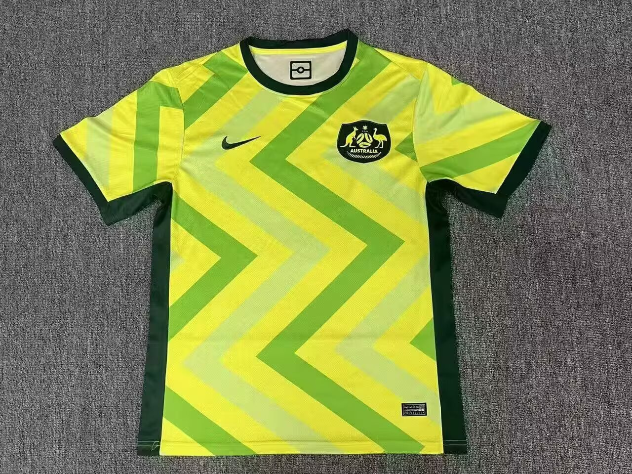 24-25 Australie Domicile (fan version)