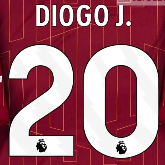 24-25 Liverpool de visita (Edición para aficionados)