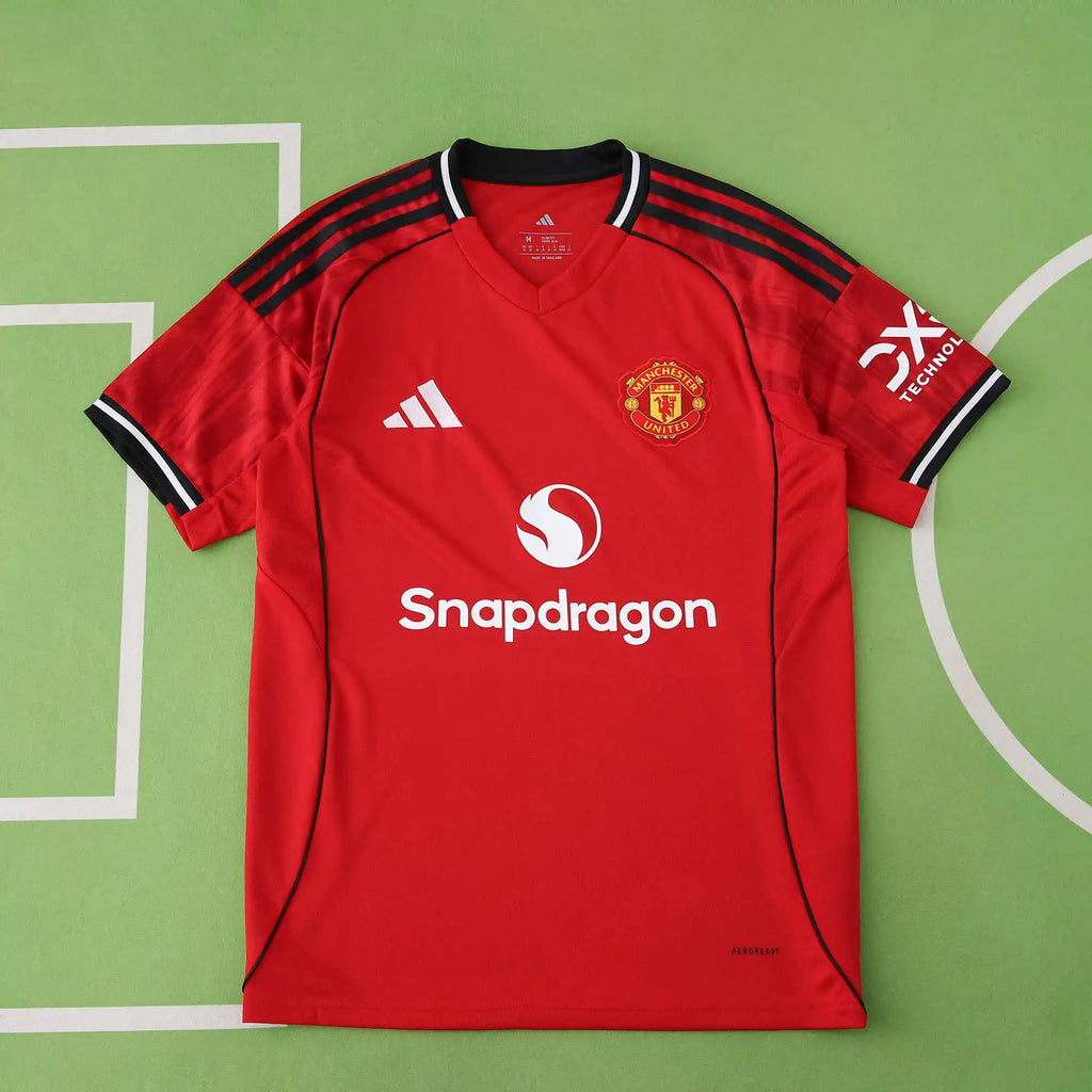25-26 Manchester United Domicile (Fan Edition)
