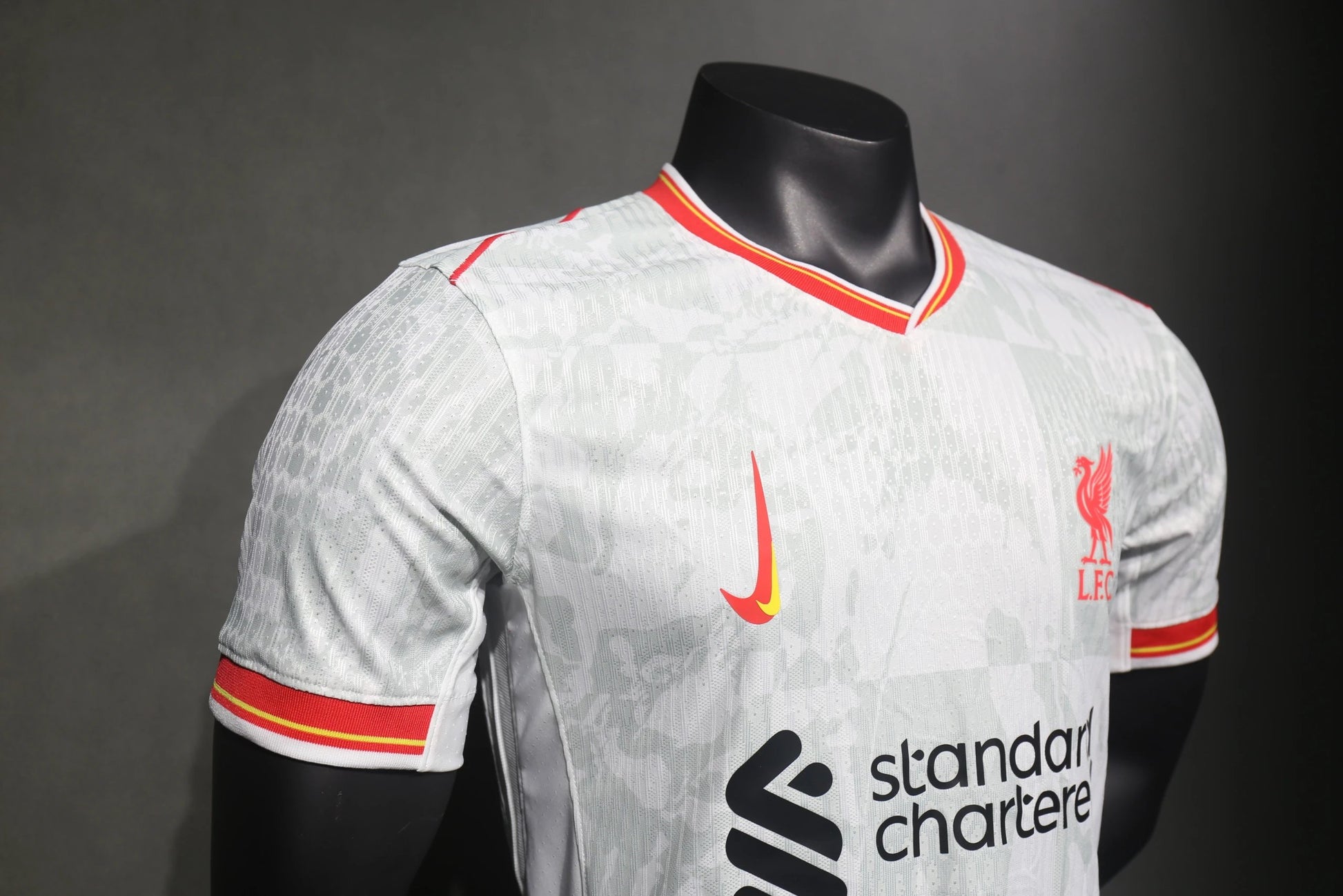 24-25 Liverpool Third [Player Version]