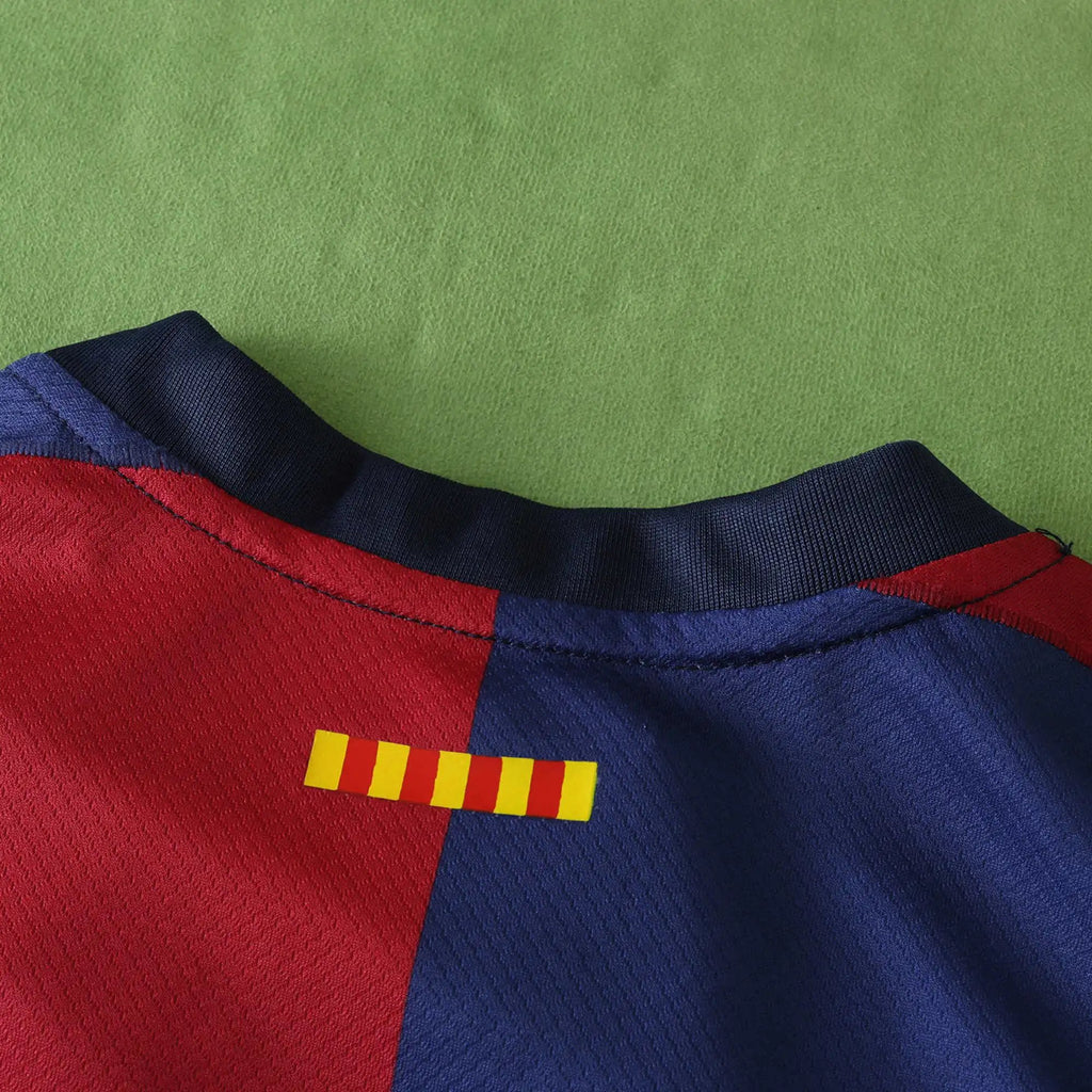 24-25 FC Barcelone Domicile (Fan Edition)
