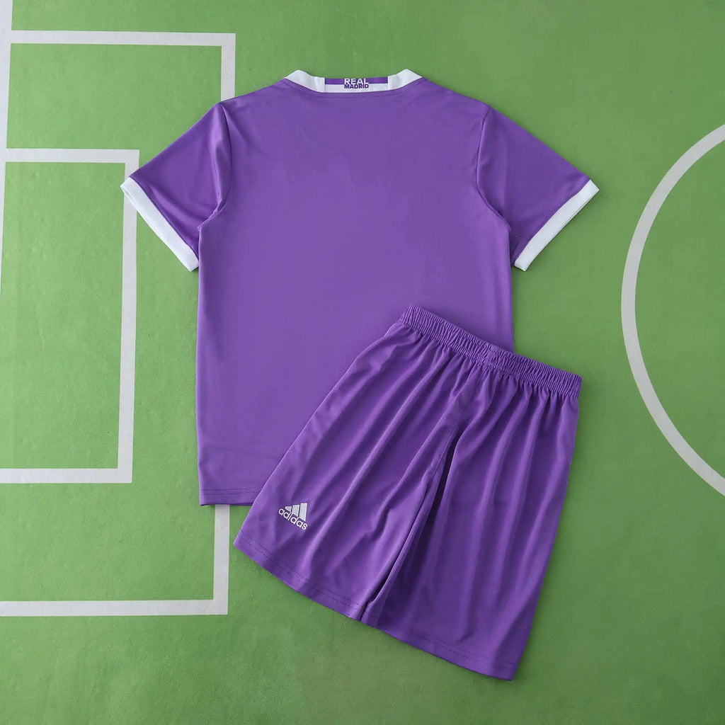 16-17-Real Madrid Extérieur - Coffret enfant (Édition Fan)
