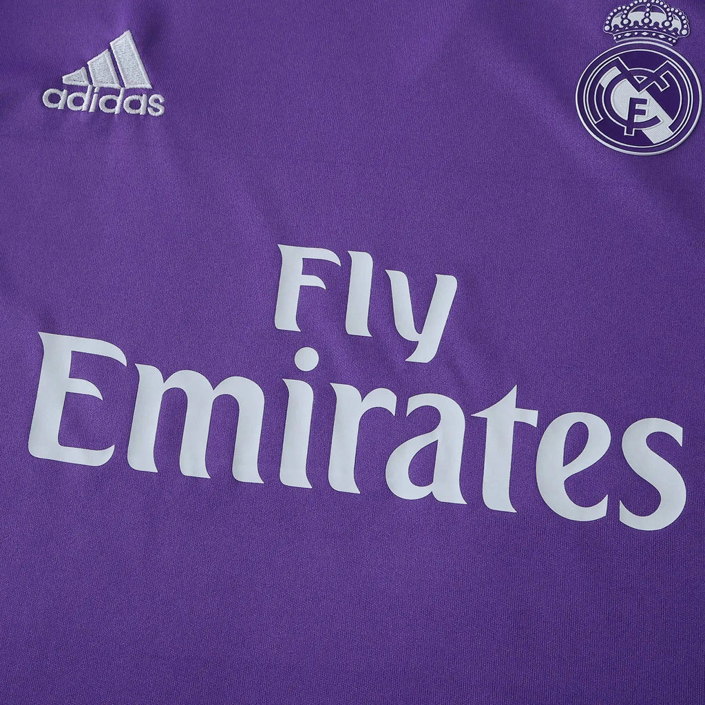 16-17-Real Madrid Extérieur - Coffret enfant (Édition Fan)