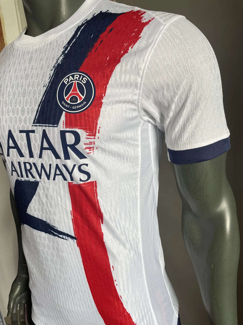 24-25 Paris Extérieur [Player Version]