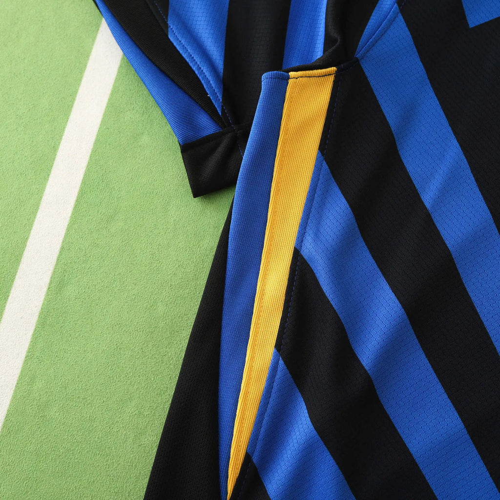 24-25 Inter Domicile (Fan version)